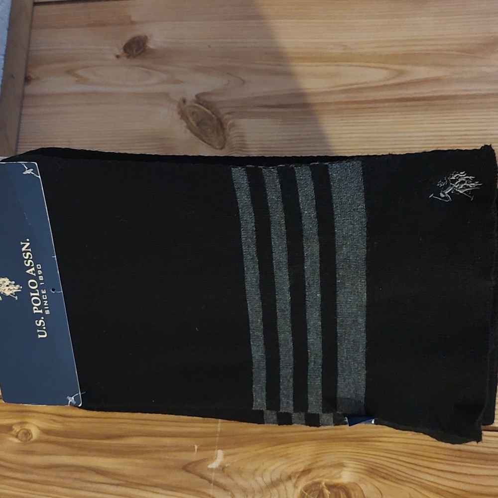 U.S. POLO ASSN. Scarf